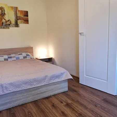 Najs Z Parkingiem Apartment